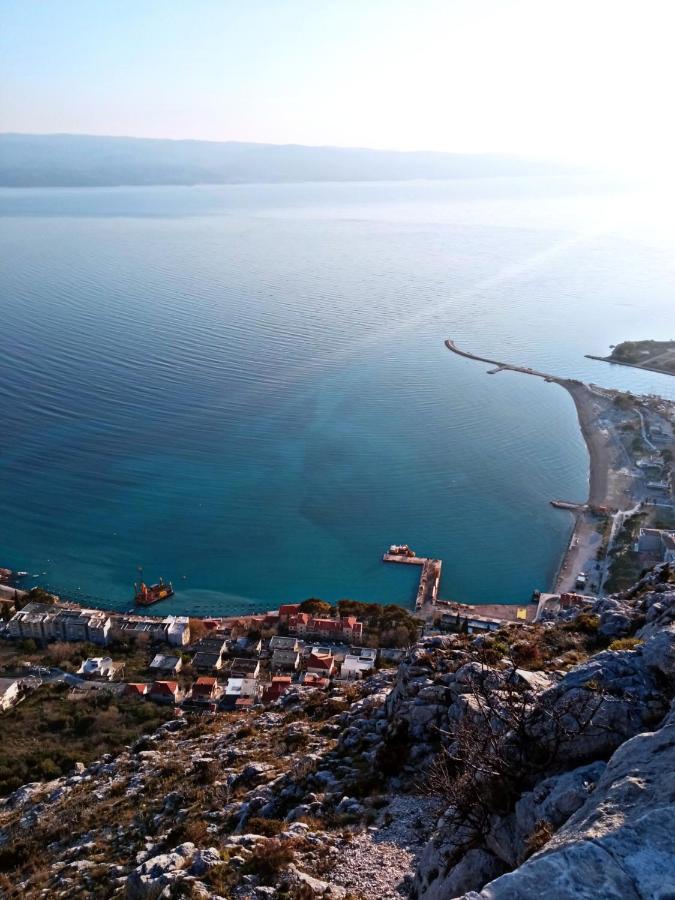 شقة Amazing Sea View أوميس المظهر الخارجي الصورة